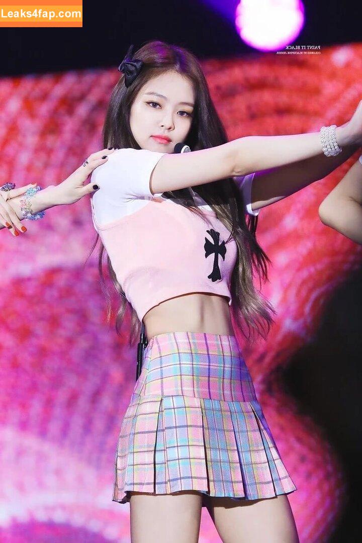 Jennie Kim / Blackpink / jenniekim / jennierubyjane leaked photo photo #0007