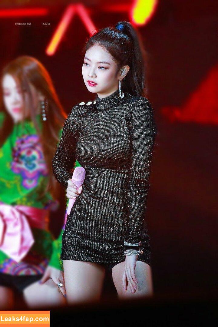 Jennie Kim / Blackpink / jenniekim / jennierubyjane слитое фото фото #0009