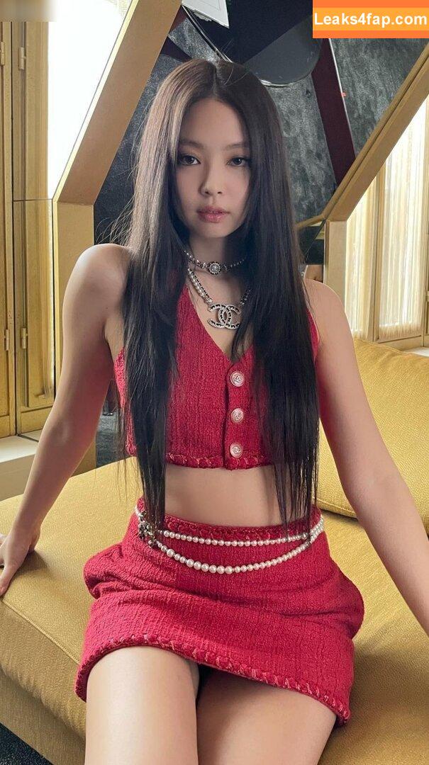 Jennie Kim / Blackpink / jenniekim / jennierubyjane слитое фото фото #0034