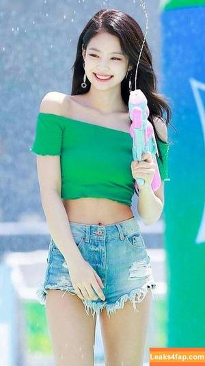 Jennie Kim фото #0028