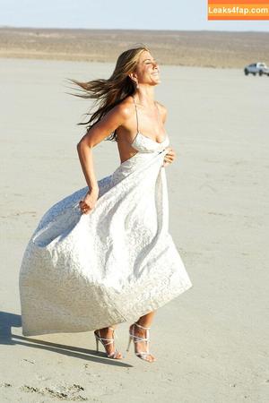 Jennifer Aniston photo #0063