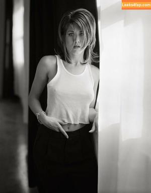 Jennifer Aniston photo #0086