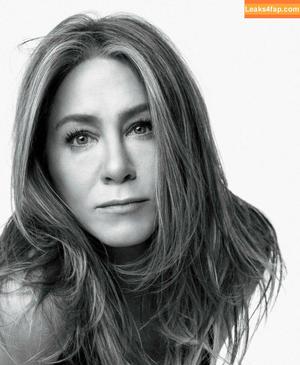 Jennifer Aniston photo #0235