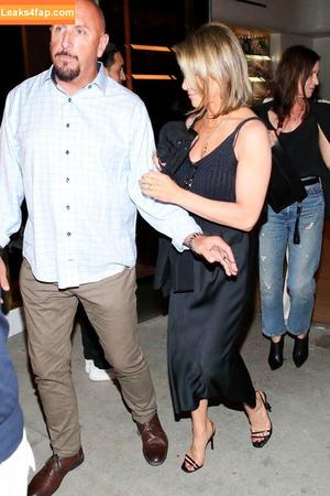 Jennifer Aniston photo #0347