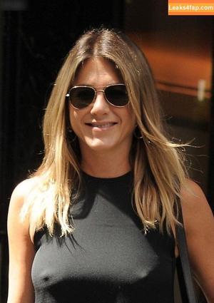 Jennifer Aniston photo #0382