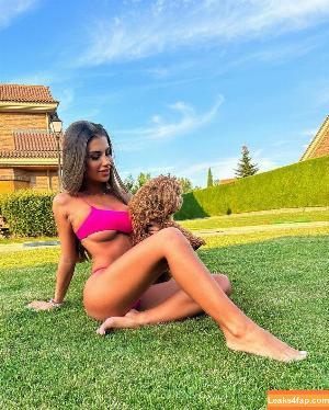 Jennifer Baldini photo #0002