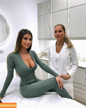 Jennifer Baldini photo #0004