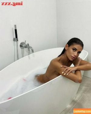 Jennifer Baldini photo #0043