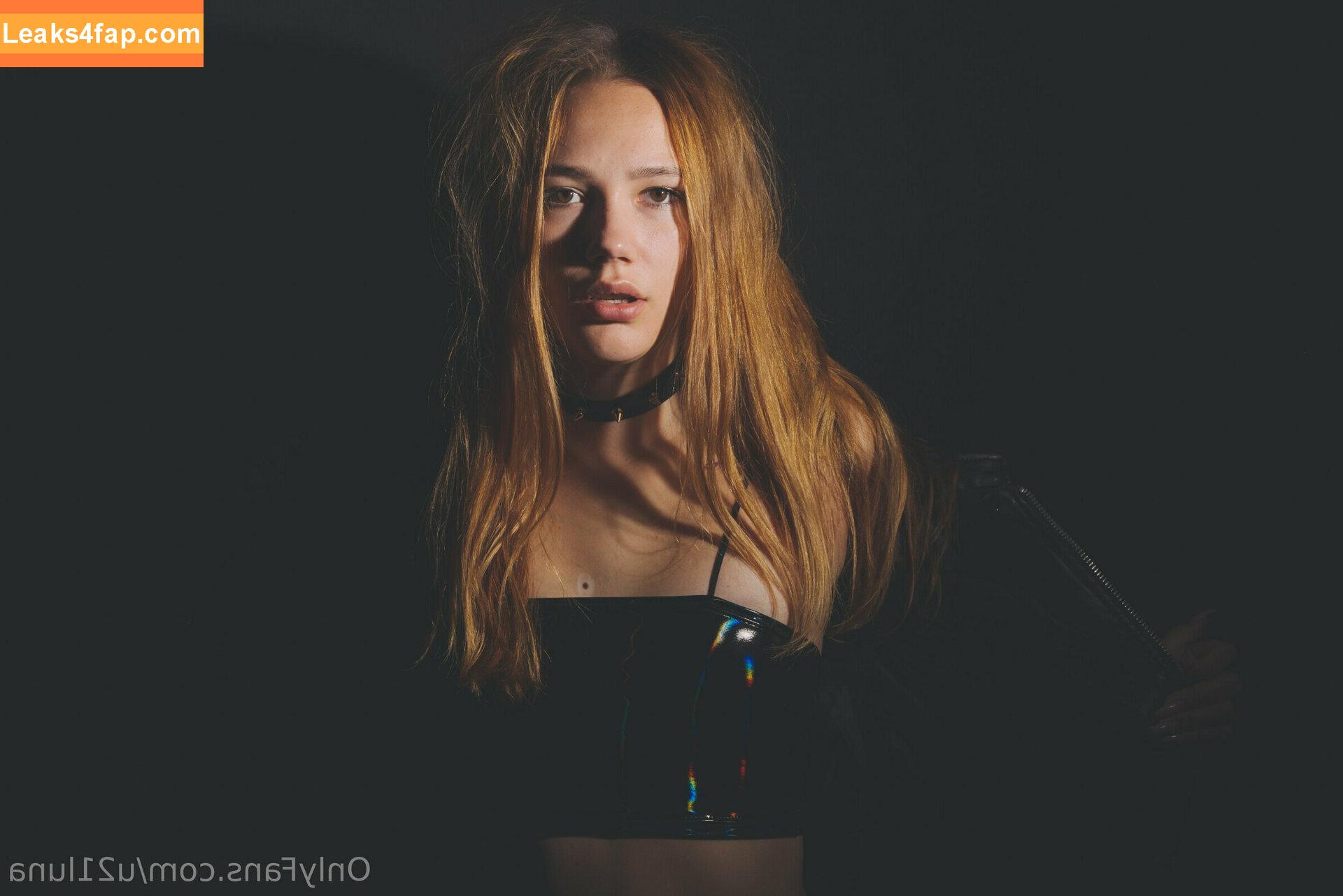 jennifer_foxy / jenniferfoxy leaked photo photo #0017