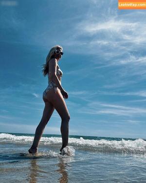 Jennifer Knäble photo #0061