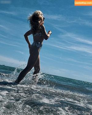 Jennifer Knäble photo #0062