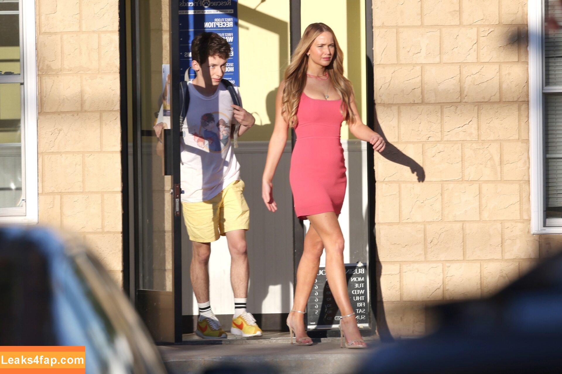 Jennifer Lawrence / jenniferlawrence_ слитое фото фото #0206