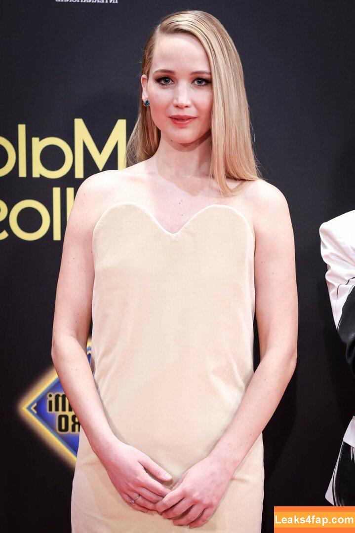 Jennifer Lawrence / jenniferlawrence_ слитое фото фото #0297