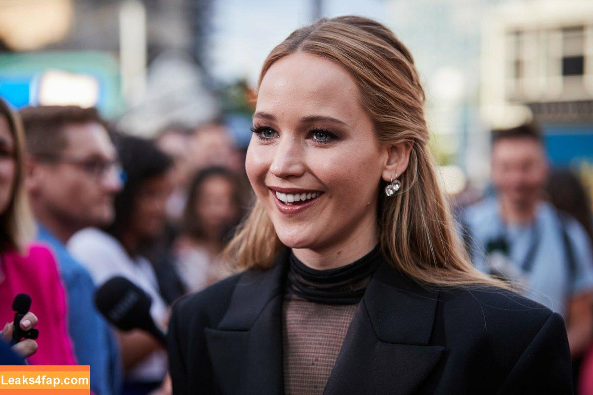 Jennifer Lawrence / jenniferlawrence_ слитое фото фото #0329