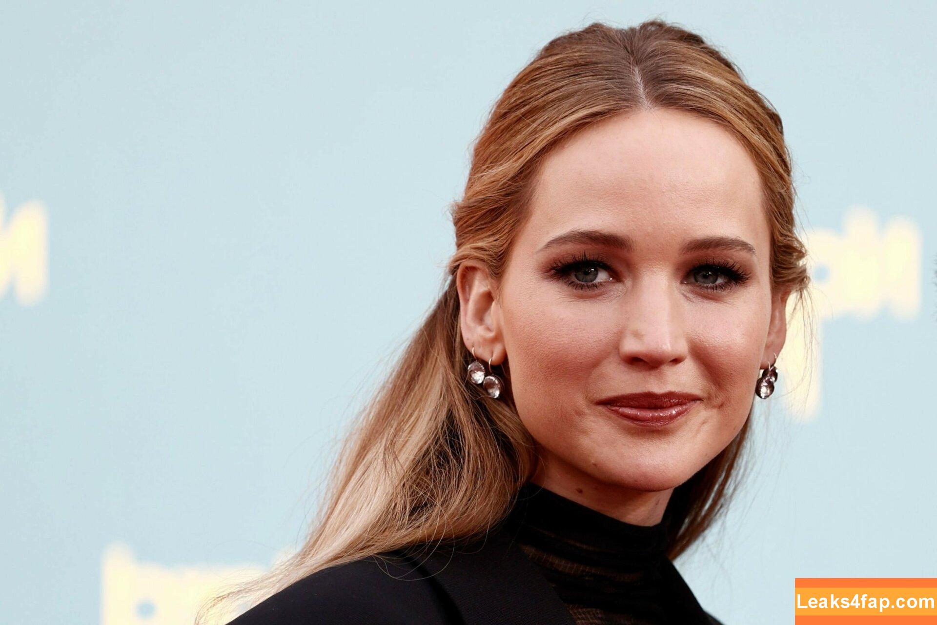 Jennifer Lawrence / jenniferlawrence_ слитое фото фото #0339