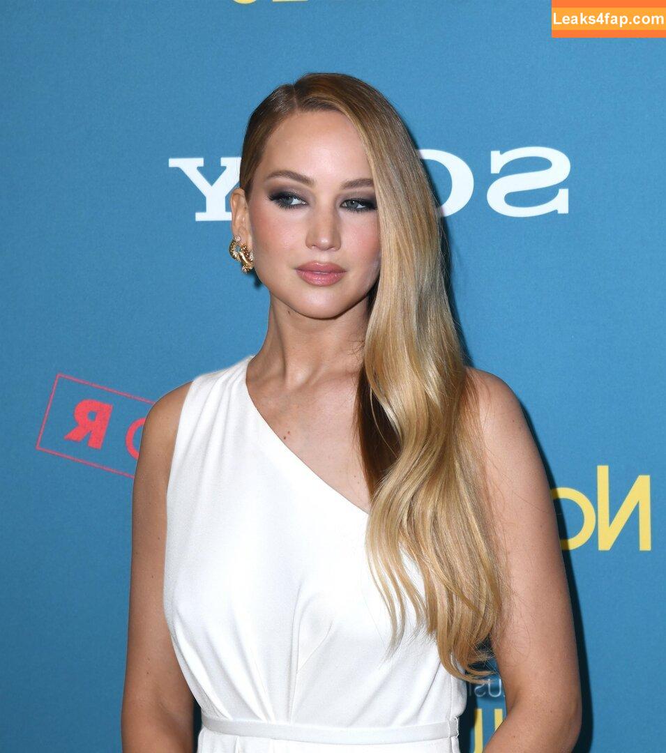 Jennifer Lawrence / jenniferlawrence_ слитое фото фото #0366