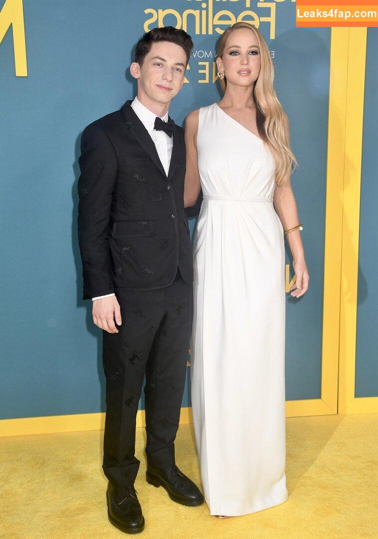 Jennifer Lawrence / jenniferlawrence_ слитое фото фото #0375