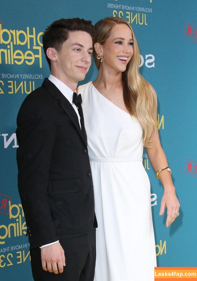 Jennifer Lawrence / jenniferlawrence_ слитое фото фото #0379