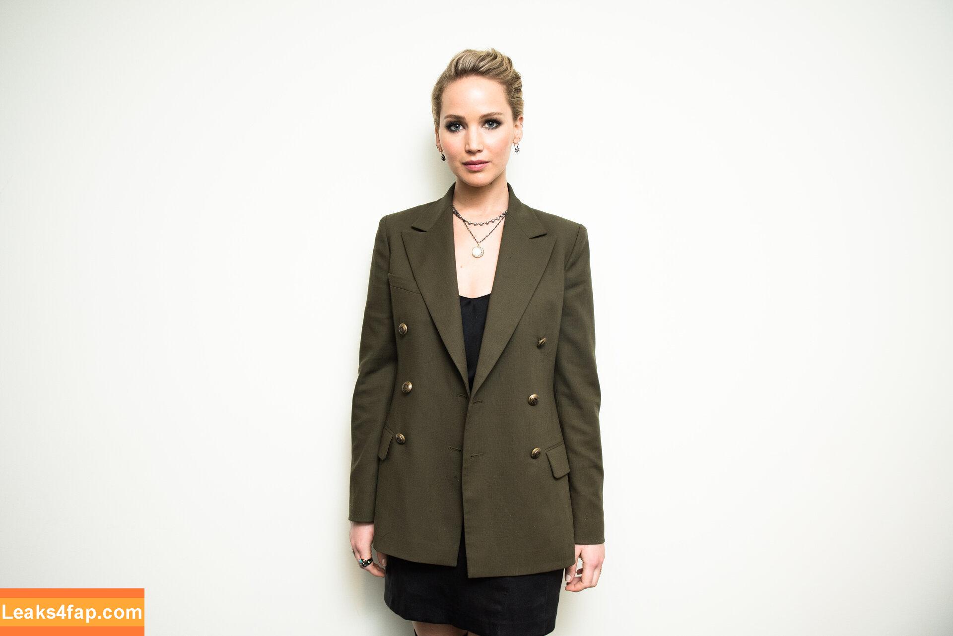 Jennifer Lawrence / jenniferlawrence_ слитое фото фото #0421