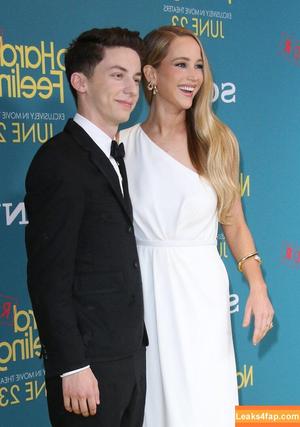 Jennifer Lawrence фото #0379