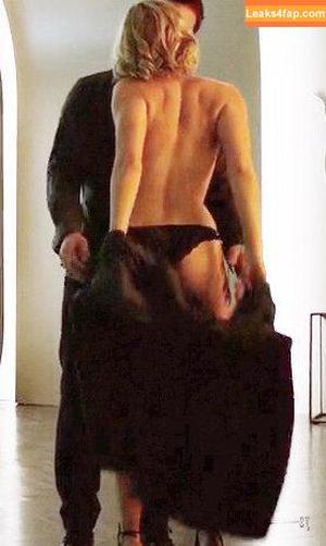 Jennifer Lawrence photo #0580