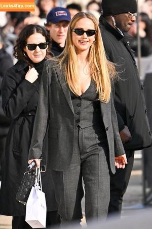 Jennifer Lawrence photo #0905