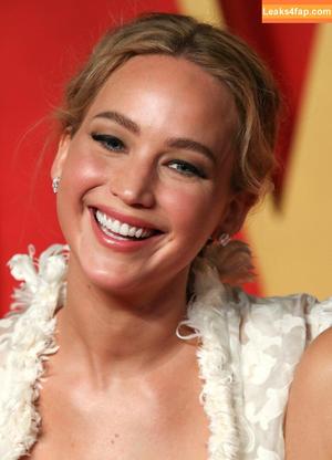 Jennifer Lawrence photo #0990