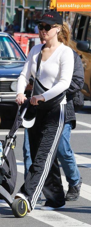 Jennifer Lawrence photo #1192