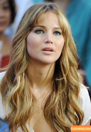 Jennifer Lawrence photo #1220