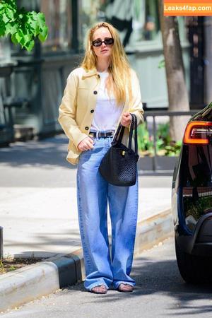 Jennifer Lawrence photo #1289