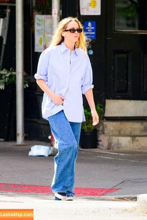 Jennifer Lawrence photo #1305