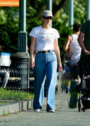 Jennifer Lawrence photo #1517