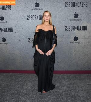 Jennifer Lawrence photo #1885