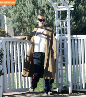 Jennifer Lawrence photo #1900