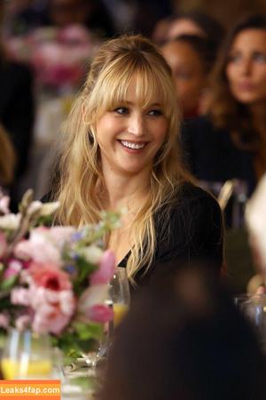 Jennifer Lawrence photo #1948