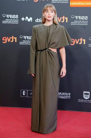 Jennifer Lawrence photo #2229