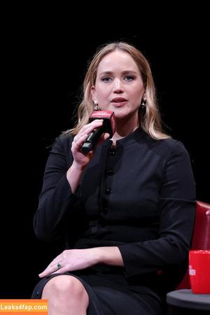 Jennifer Lawrence photo #2298