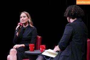 Jennifer Lawrence photo #2318