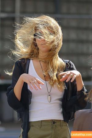 Jennifer Lawrence photo #2476