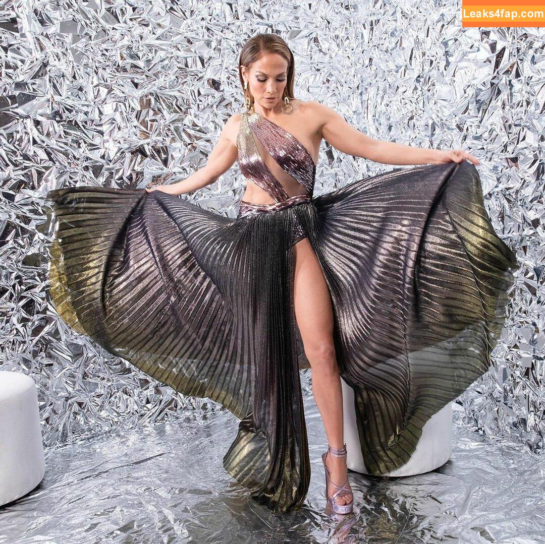 Jennifer Lopez / _jeenni2 / https: / jennifer_jlo / jlo слитое фото фото #0560