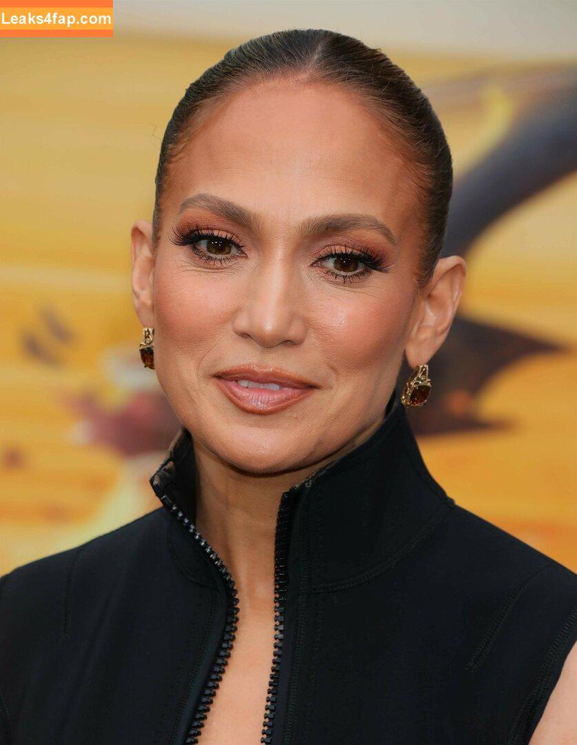 Jennifer Lopez / _jeenni2 / https: / jennifer_jlo / jlo слитое фото фото #0767