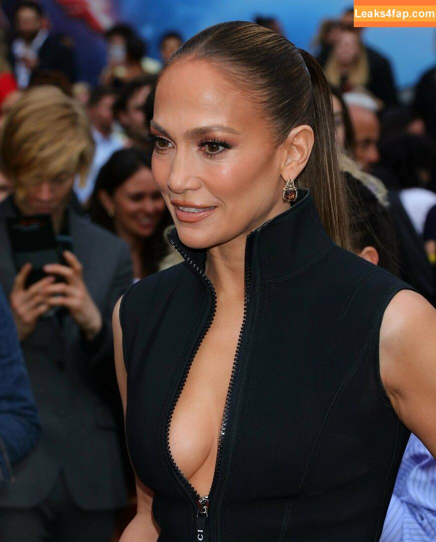 Jennifer Lopez / _jeenni2 / https: / jennifer_jlo / jlo слитое фото фото #0776