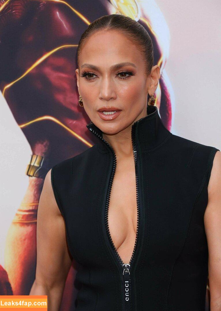 Jennifer Lopez / _jeenni2 / https: / jennifer_jlo / jlo слитое фото фото #0782