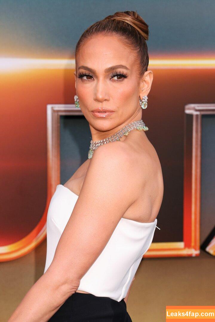 Jennifer Lopez / _jeenni2 / https: / jennifer_jlo / jlo слитое фото фото #2021