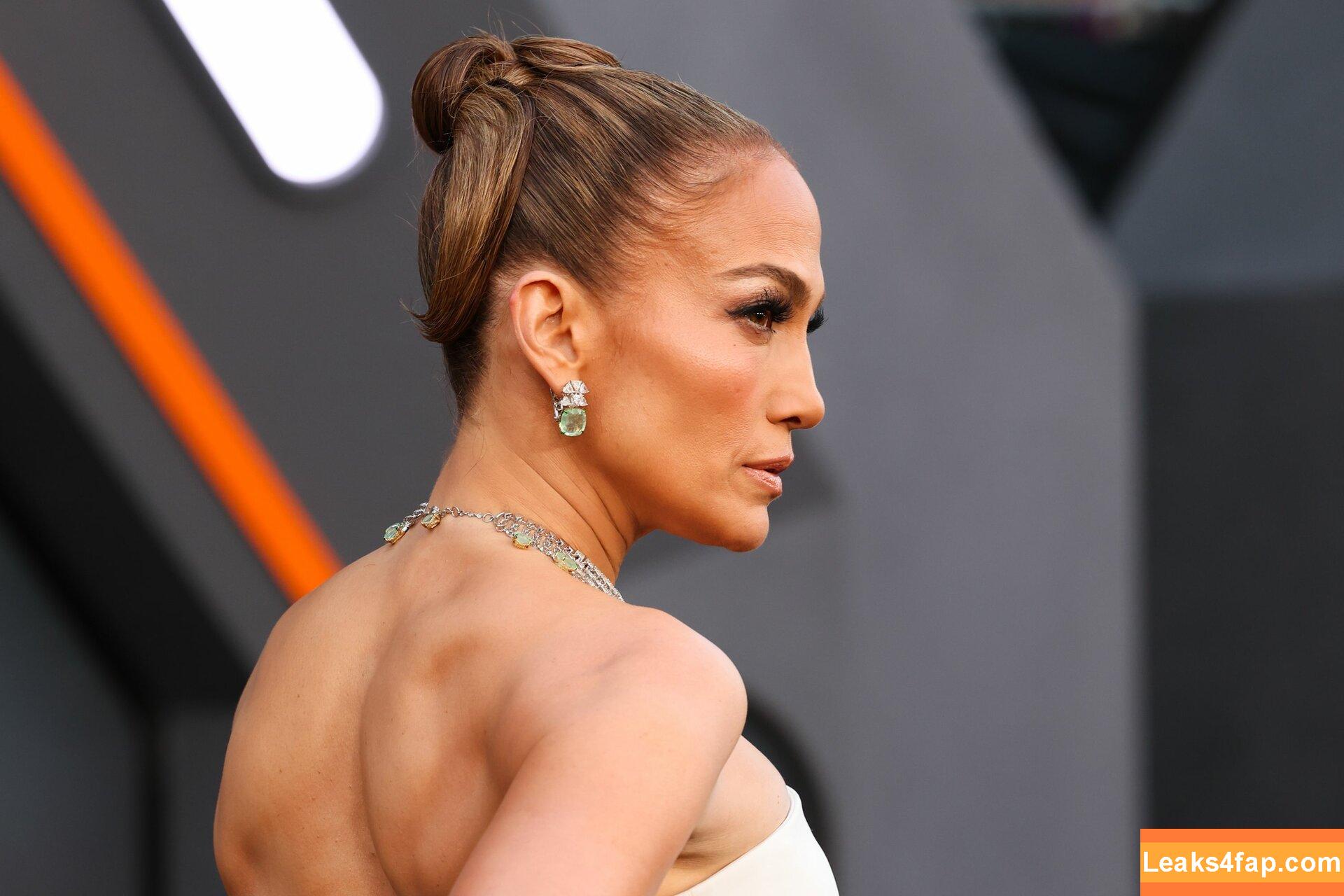 Jennifer Lopez / _jeenni2 / https: / jennifer_jlo / jlo слитое фото фото #2023