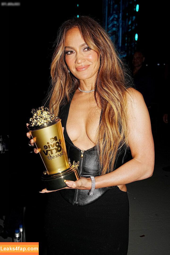 Jennifer Lopez / _jeenni2 / https: / jennifer_jlo / jlo слитое фото фото #2470