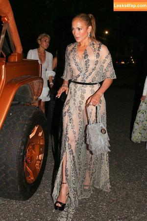 Jennifer Lopez photo #2717