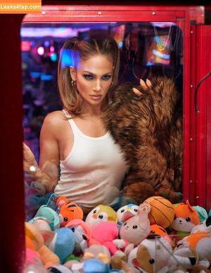 Jennifer Lopez photo #2744