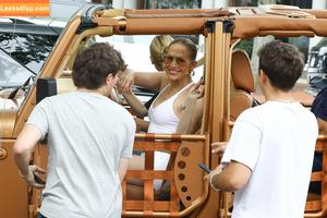 Jennifer Lopez photo #2827