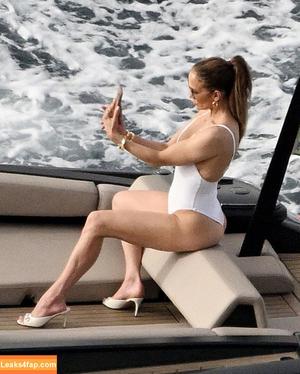 Jennifer Lopez photo #2855